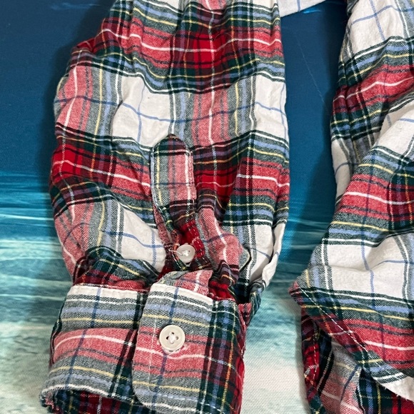☀️Time and Tru Red, White & Black Plaid Button-Down Shirt Long Sleeve Flannel - Picture 7 of 11